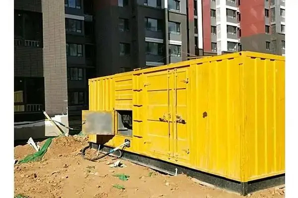 永靖发电机租赁中燃油压力过低会对发动机的哪些部件造成损坏？
