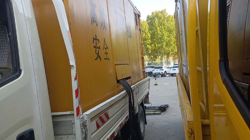 永靖如何判断柴油发电机组和UPS电源的切换时间是否符合要求？